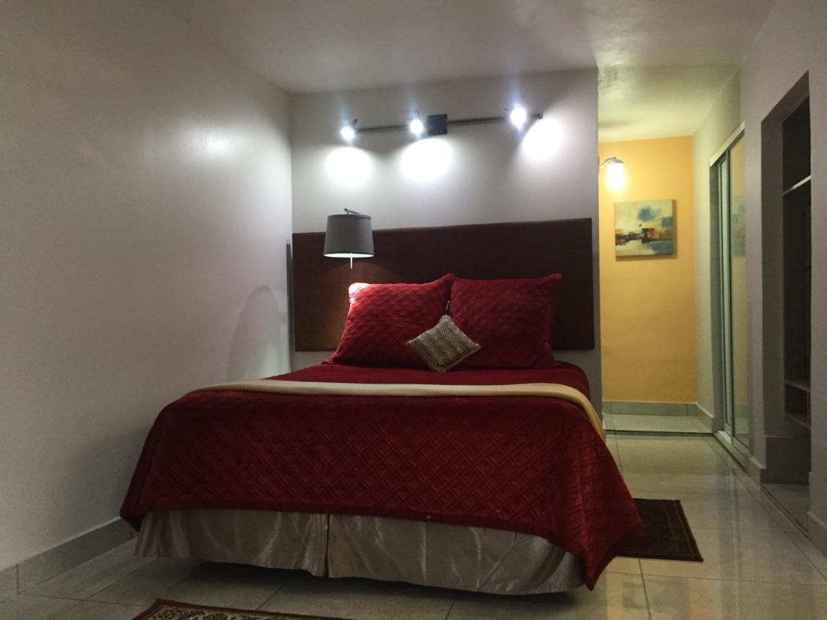 Segovia Studio Units 卡罗莱纳 外观 照片