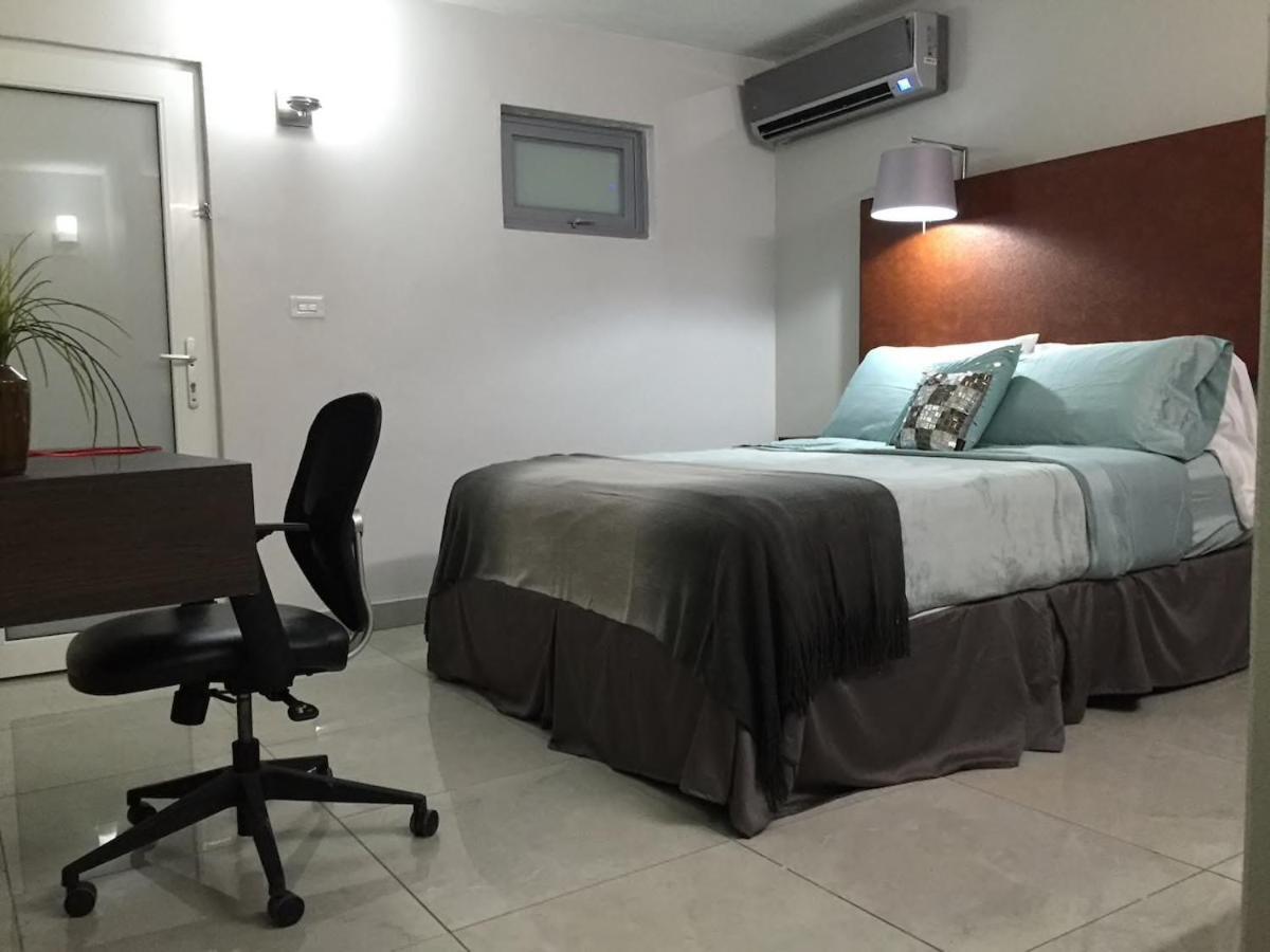 Segovia Studio Units 卡罗莱纳 外观 照片