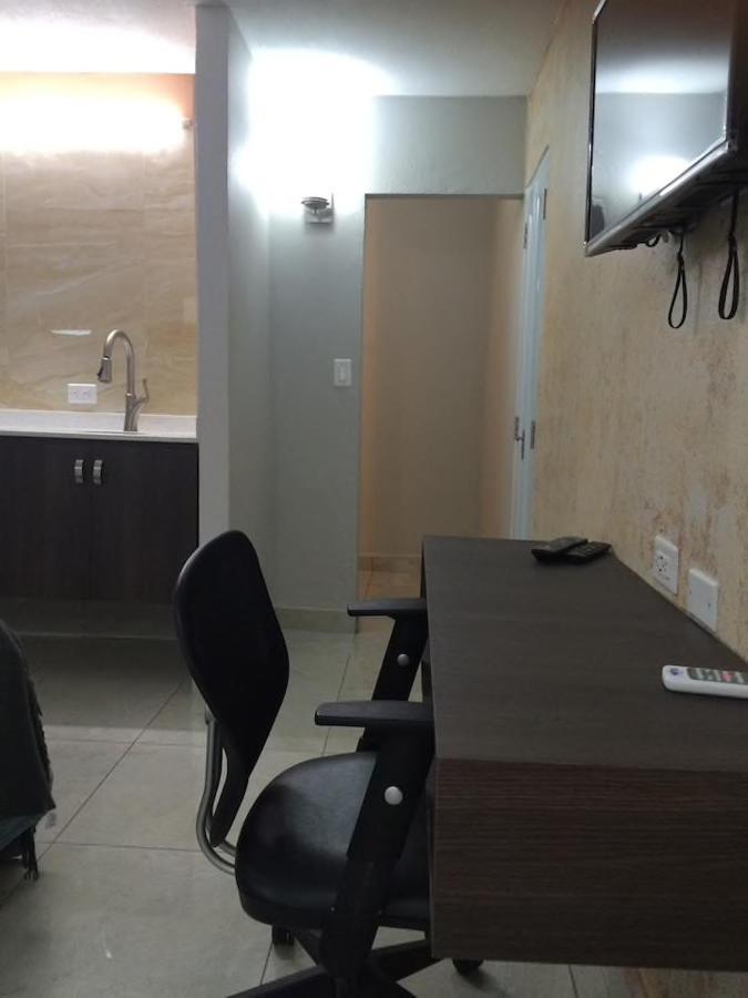 Segovia Studio Units 卡罗莱纳 外观 照片