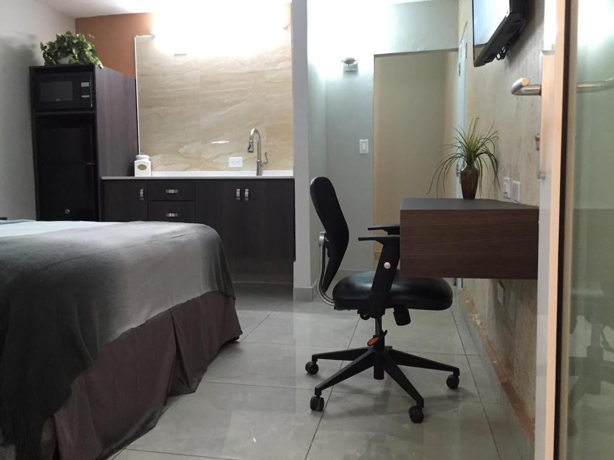 Segovia Studio Units 卡罗莱纳 外观 照片