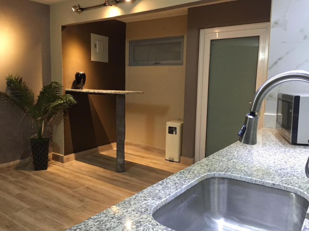 Segovia Studio Units 卡罗莱纳 外观 照片